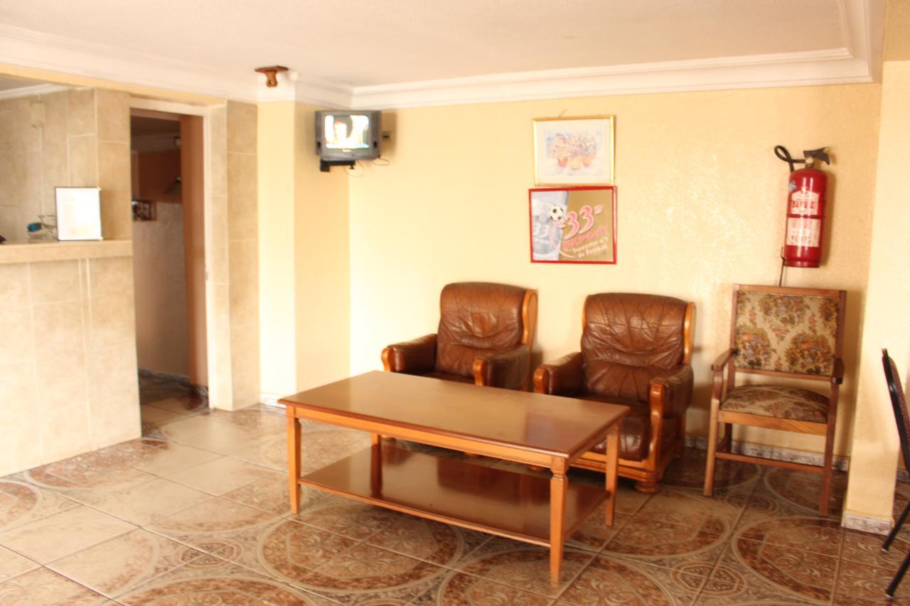Meumi Palace Yaoundé Kültér fotó