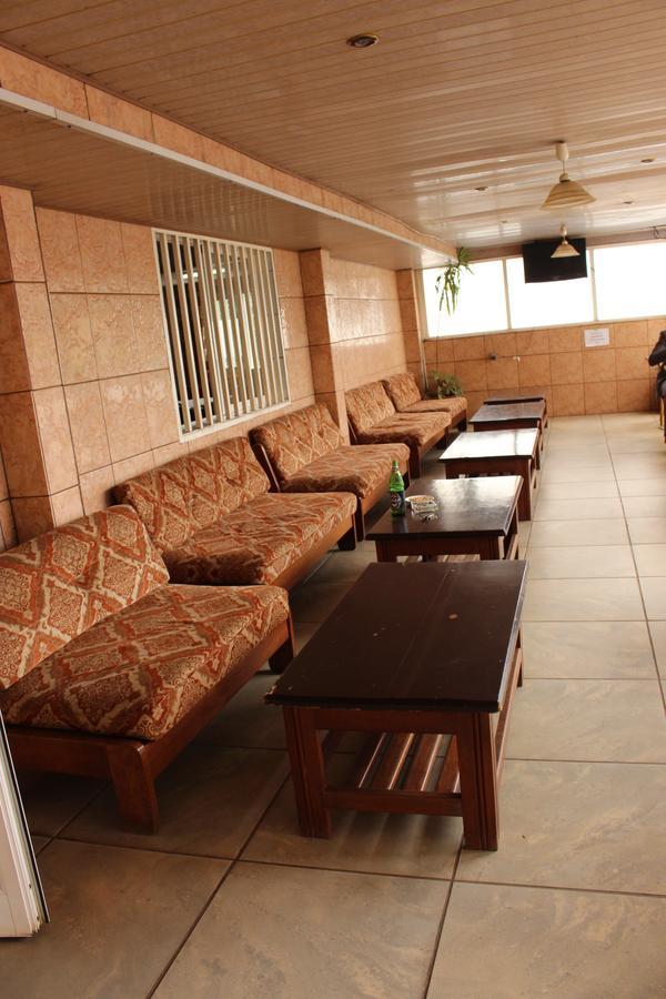 Meumi Palace Yaoundé Kültér fotó