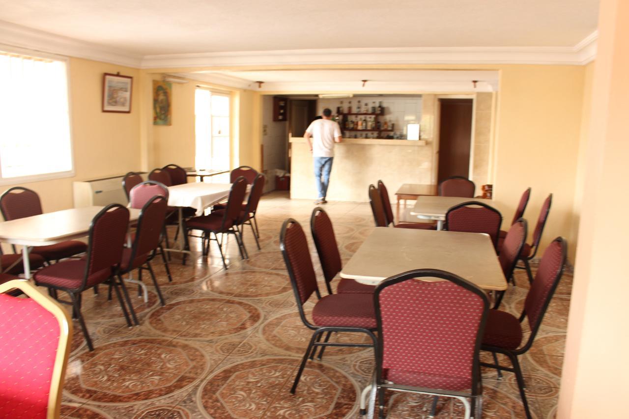 Meumi Palace Yaoundé Kültér fotó