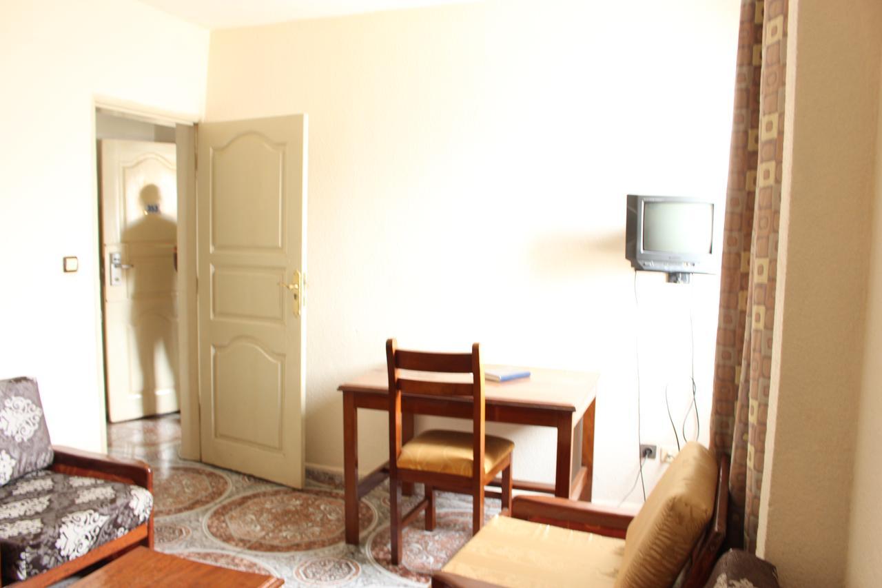 Meumi Palace Yaoundé Kültér fotó